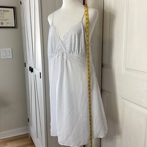 INC International Concepts White Lace night gown